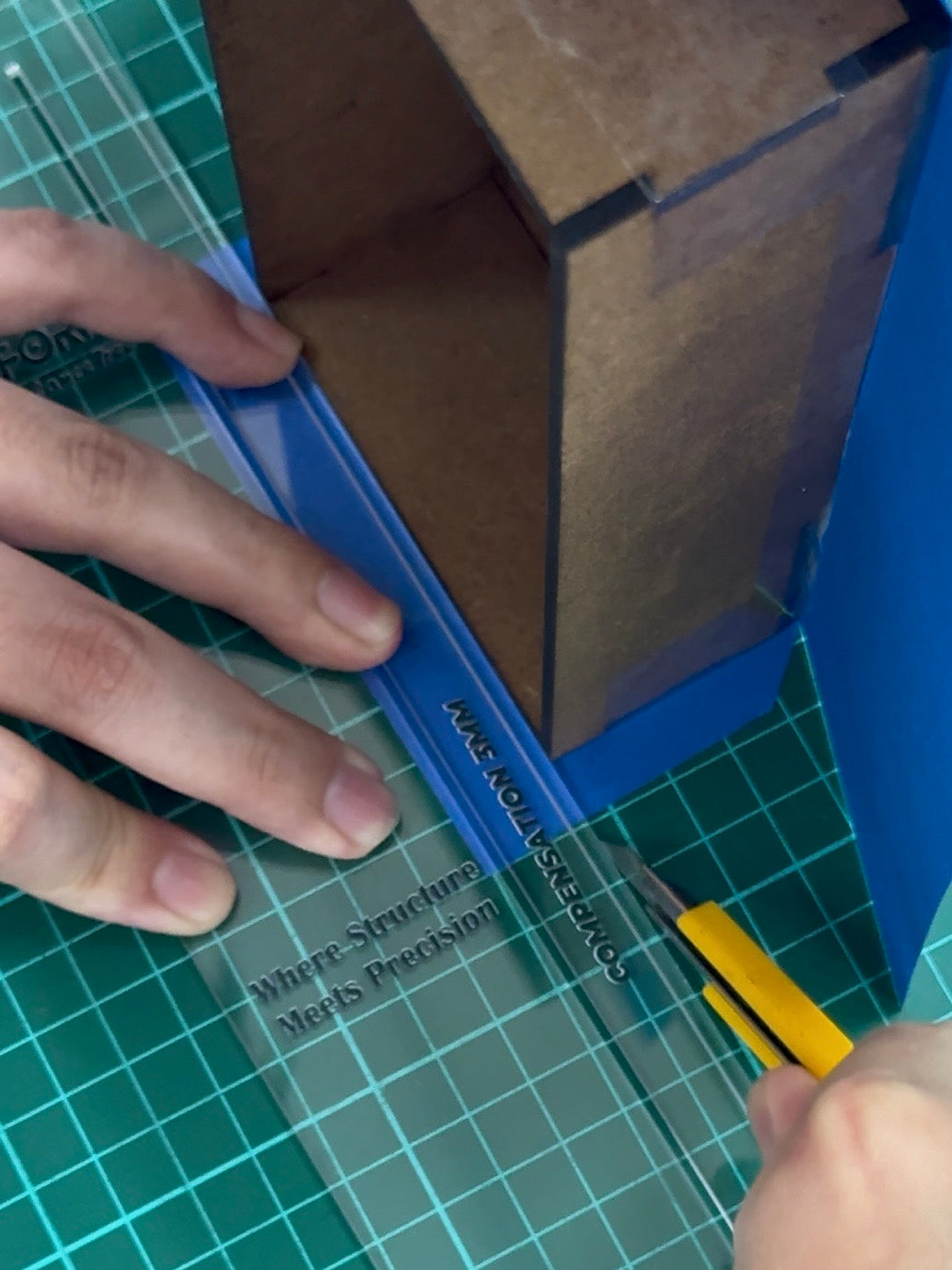FOLDFORM Multifunctional Crafting Ruler (Buy 2 FREE 1)